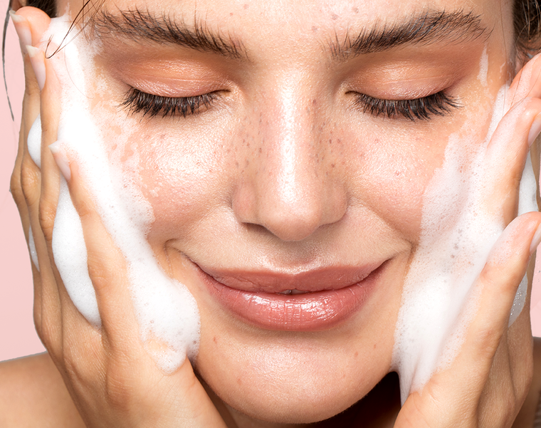 Is it possible to restore your healthy skin?